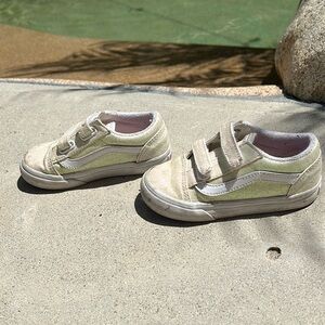 White sparkle vans size 8